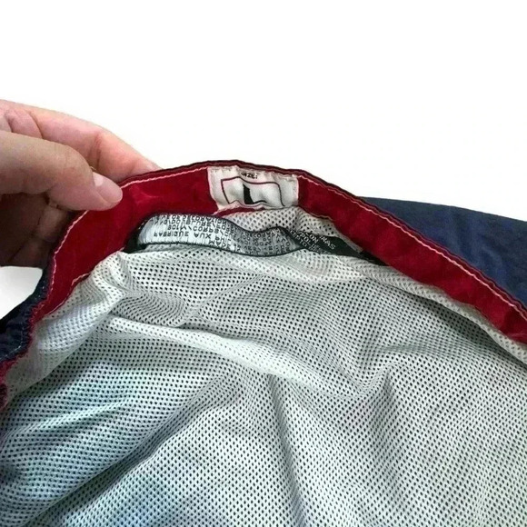 VTG Tommy Hilfiger Swimming  Beach Men Shorts Large Navy/ pockets Sporty Retro - Picture 4 of 8